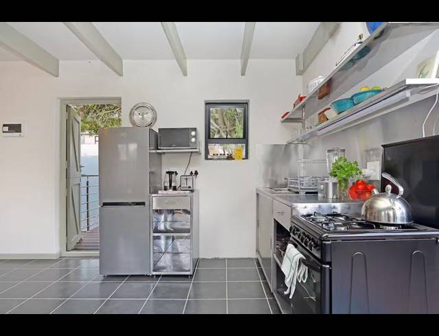 1 BEDROOM PROPERTY TO RENT IN HELGARDA ESTATE